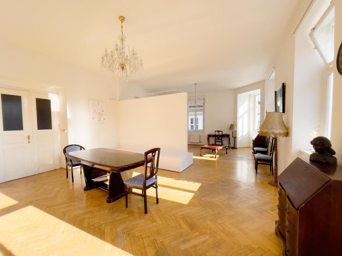 Center Of Prague Apartment 369 ภายนอก รูปภาพ